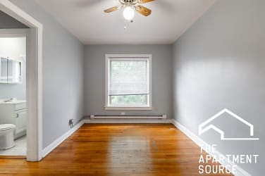 3265 W Wrightwood Ave - Chicago, IL