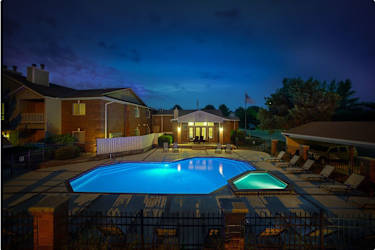 Cambridge Square Apartments - Manhattan, KS