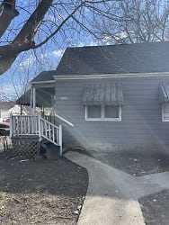 2867 E Brookside Ave - Indianapolis, IN