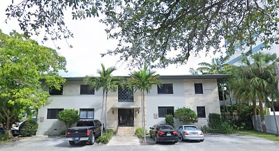 3201 Aviation Avenue Apartments - Coconut Grove, FL