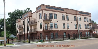 1655 Madison Ave - Memphis, TN