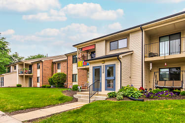 Golfview Apartments - Valparaiso, IN