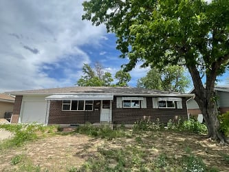1414 28th Ave - Greeley, CO
