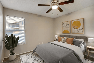Lawson Apartment Homes - Benbrook, TX