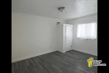 215 W Lorena Ave - undefined, undefined