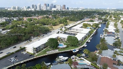 1200 SW 12th Ave #215 - Fort Lauderdale, FL