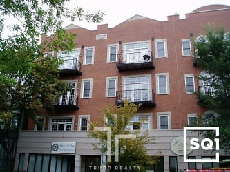 2531 N Southport Ave unit 2535-2S - Chicago, IL