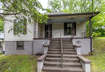 2418 Selma Ave - Knoxville, TN
