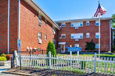 Toms River Apartments - Toms River, NJ