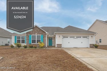 227 Sailor St - Sneads Ferry, NC