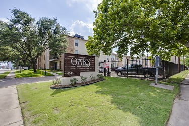 4545 Live Oak St unit 325 A3 - Dallas, TX