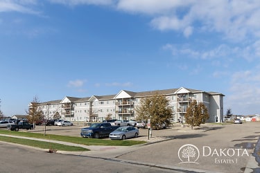 Dakota Estates Apartments - Aberdeen, SD