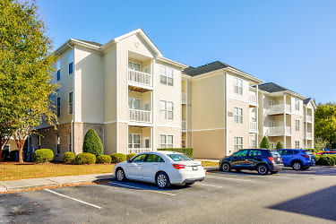 Avalon Of Wilmington Apartments - Wilmington, NC
