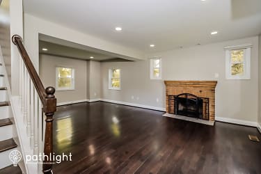 4304 Maple Rd - undefined, undefined