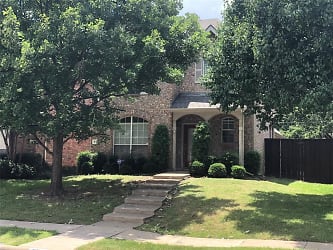 571 Hawken Dr - Coppell, TX
