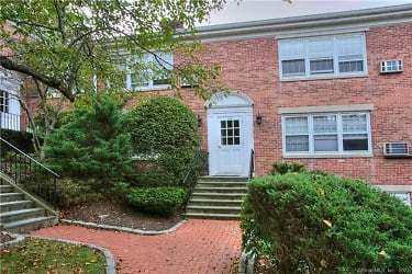 234 Park St #22 - New Canaan, CT