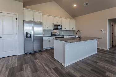 557 Vicot Wy unit F - Fort Collins, CO