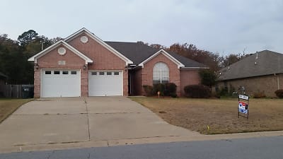 355 Honey Hill Dr - Conway, AR