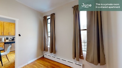 Room for rent. 211 West 109th Street - New York City, NY