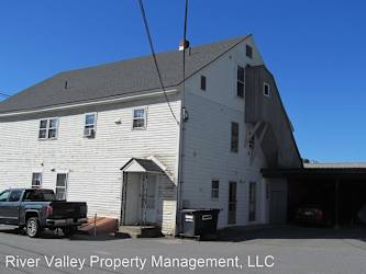 169 Main St - Charlestown, NH