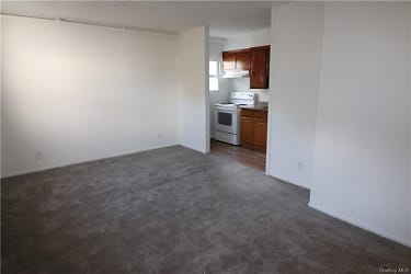 44 Troy Ln #1 - Yonkers, NY