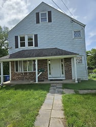 27 Magnolia Ave #2 - Middletown, CT