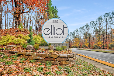 Elliot Apartments On Abernathy - Atlanta, GA