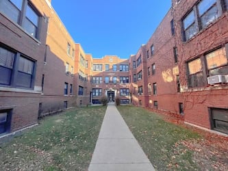 3933 N Keeler Ave - Chicago, IL