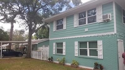 1329 S Michigan Ave - Clearwater, FL