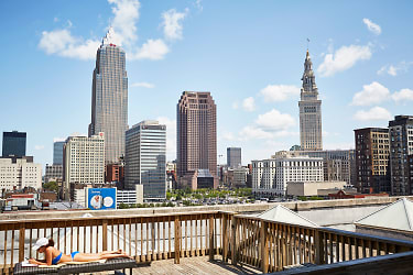 Bridgeview Apartments - Cleveland, OH