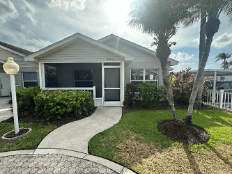 14545 Cypress Trace Ct - Fort Myers, FL