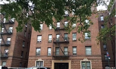157-11 Sanford Ave #A8 - Queens, NY