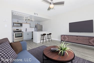 Rise Encore Apartments - Phoenix, AZ