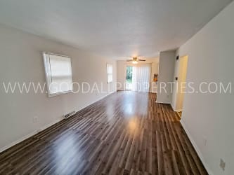 4619 SE 3rd Ct - undefined, undefined