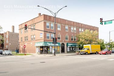 4856 S Cottage Grove Ave - Chicago, IL
