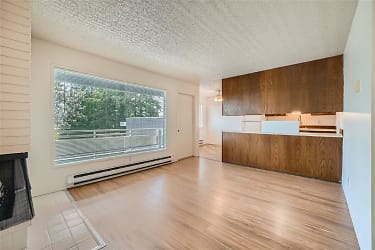 8218 169th Ave NE unit D3 - Redmond, WA