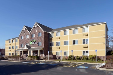 Furnished Studio - Providence - Airport Apartments - undefined, undefined