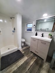 927 Virginia St unit 1/2 - undefined, undefined