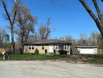 4301 King Ct - Gary, IN