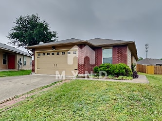11309 Hill Stable Ct - Manchaca, TX