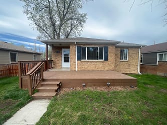 3111 S Emerson St - Englewood, CO
