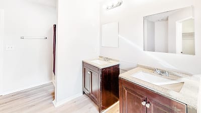 Room For Rent - Lithonia, GA