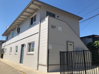 367 Wall St unit 8 - Ventura, CA
