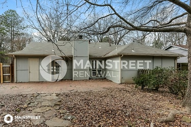 2074 Woodfield Park Rd - undefined, undefined