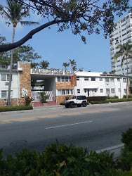 1925 Washington Ave #20 - Miami Beach, FL