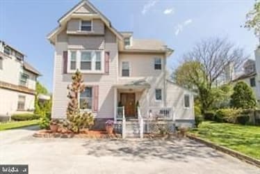 453 W Lancaster Ave #2 - Haverford, PA