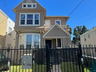 867 Mead Ave unit 867 - Oakland, CA