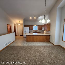 10973 177th Ct NW - Elk River, MN