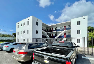 1231 NW 58th Terrace unit 1231-3 - Miami, FL