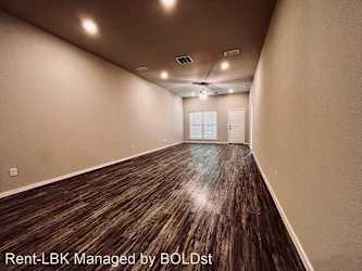 2102 Langford Ave. Apartments - Lubbock, TX
